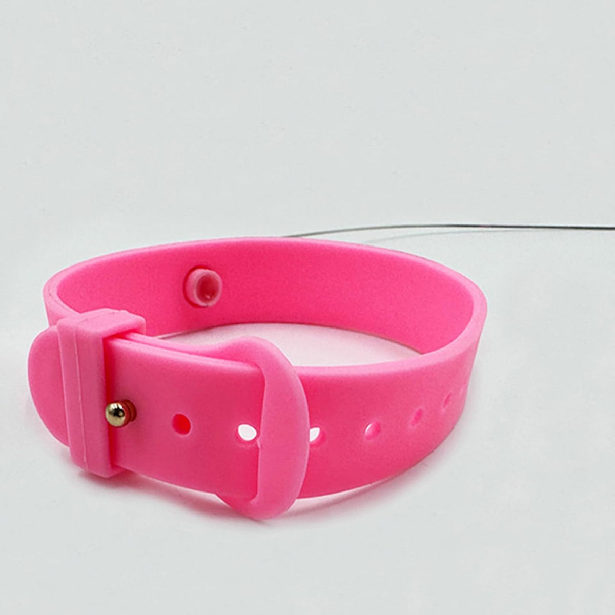 Interactive Cat Toy - Lightweight Collar Toy, Feathers Teaser for Kittens Adult Cats, Pet Toys with Adjustable Strap, Cat Feathers Toys, Teasing Wand for Home Yard Outdoor Play