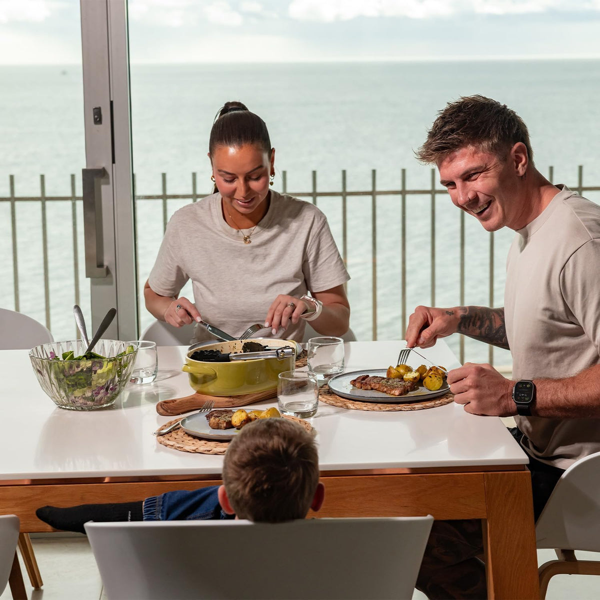 TrendPlain 16oz/470ml Glass Olive Oil Sprayer for Cooking – 2 in 1 Olive Oil Dispenser Bottle for Kitchen Gadgets and Air Fryer Accessories, Salad, BBQ - Black